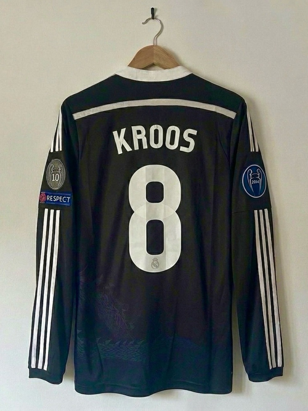 Kroos #8 Real Madrid 14/15 UCL  Jersey  Black Dragon Long Sleeve Size M